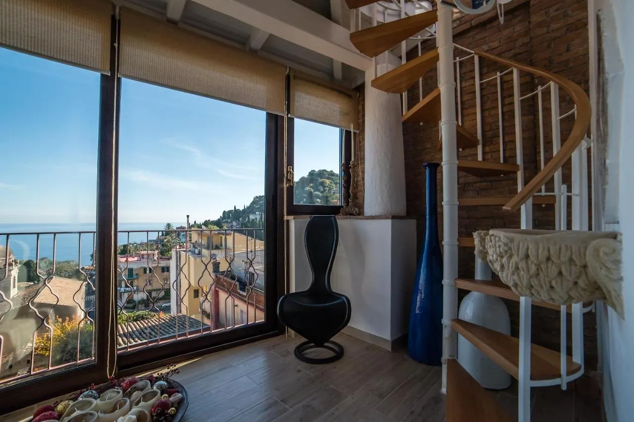Casa Arico & Shatulle Suites Taormina