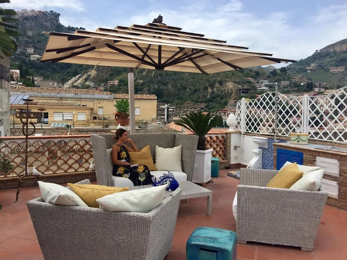 Bed & Breakfast Casa Arico & Shatulle Suites Taormina Italy