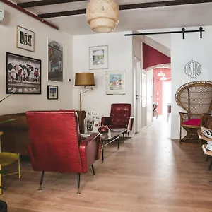 https://the-hostello.hotelinveneto.com