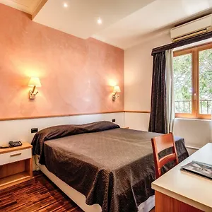 https://hotel-roma-tiburtina.it-romehotels.com