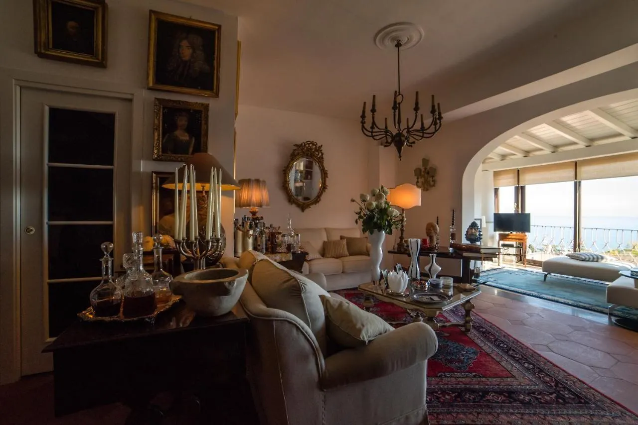 Casa Arico & Shatulle Suites Taormina